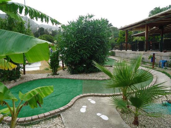 Fantasy Mini Golf