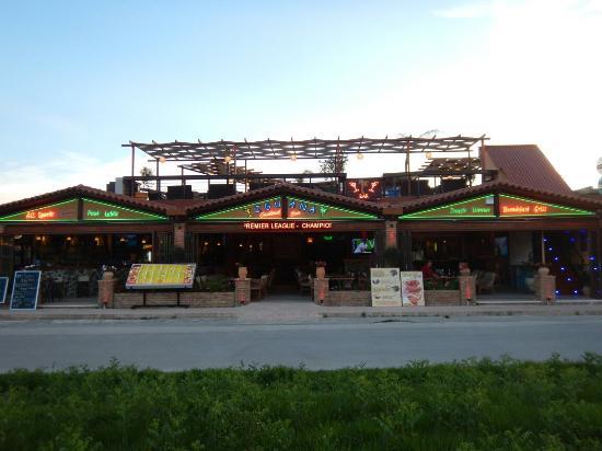 Iguana Cocktail Bar