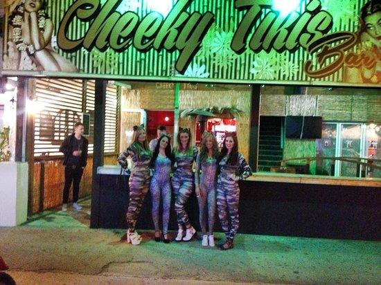 Cheeky Tikis Bar