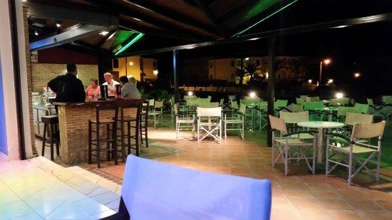 Virago Bar