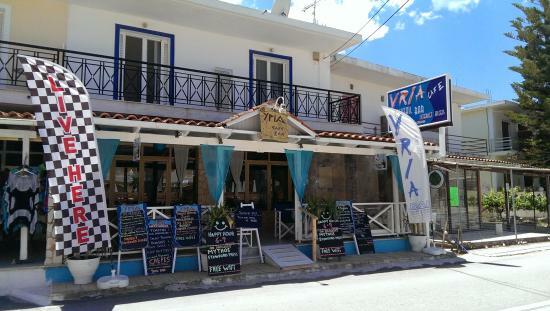 Yria Bar